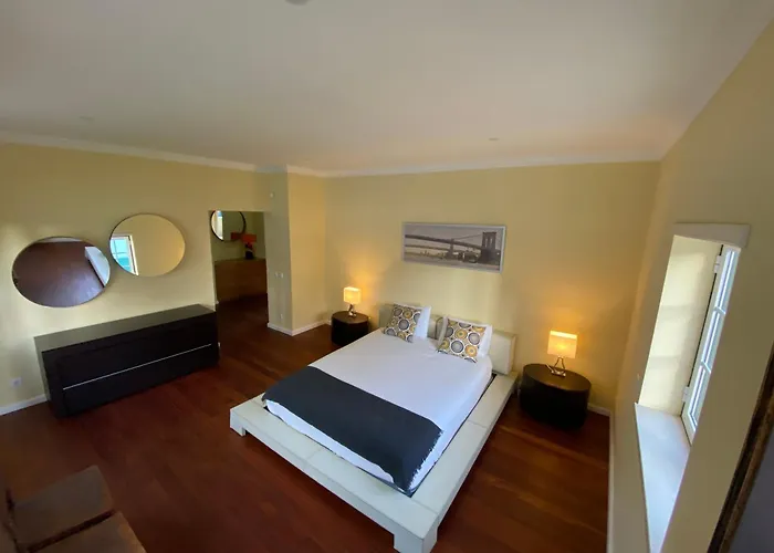 Spacious Ground-floor With Private & Heated Pool * São Martinho do Porto
