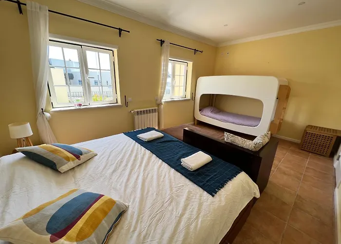 Villa Spacious Ground-floor With Private & Heated Pool