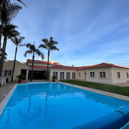 Spacious Ground-floor With Private & Heated Pool Villa *